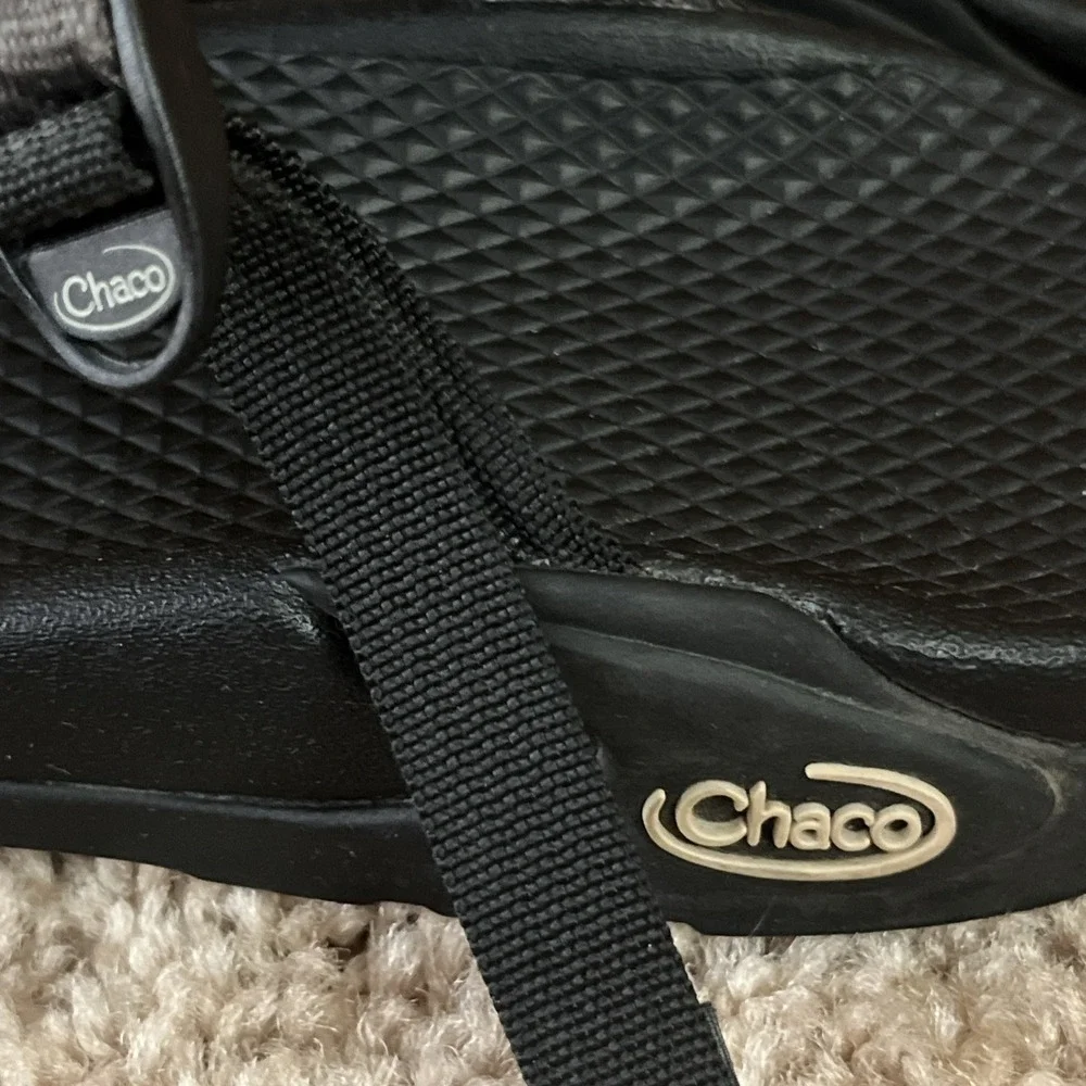 CHACO Strappy ZX/2 Sandals Black Backless Outdoor Sports Trail Slip On W9